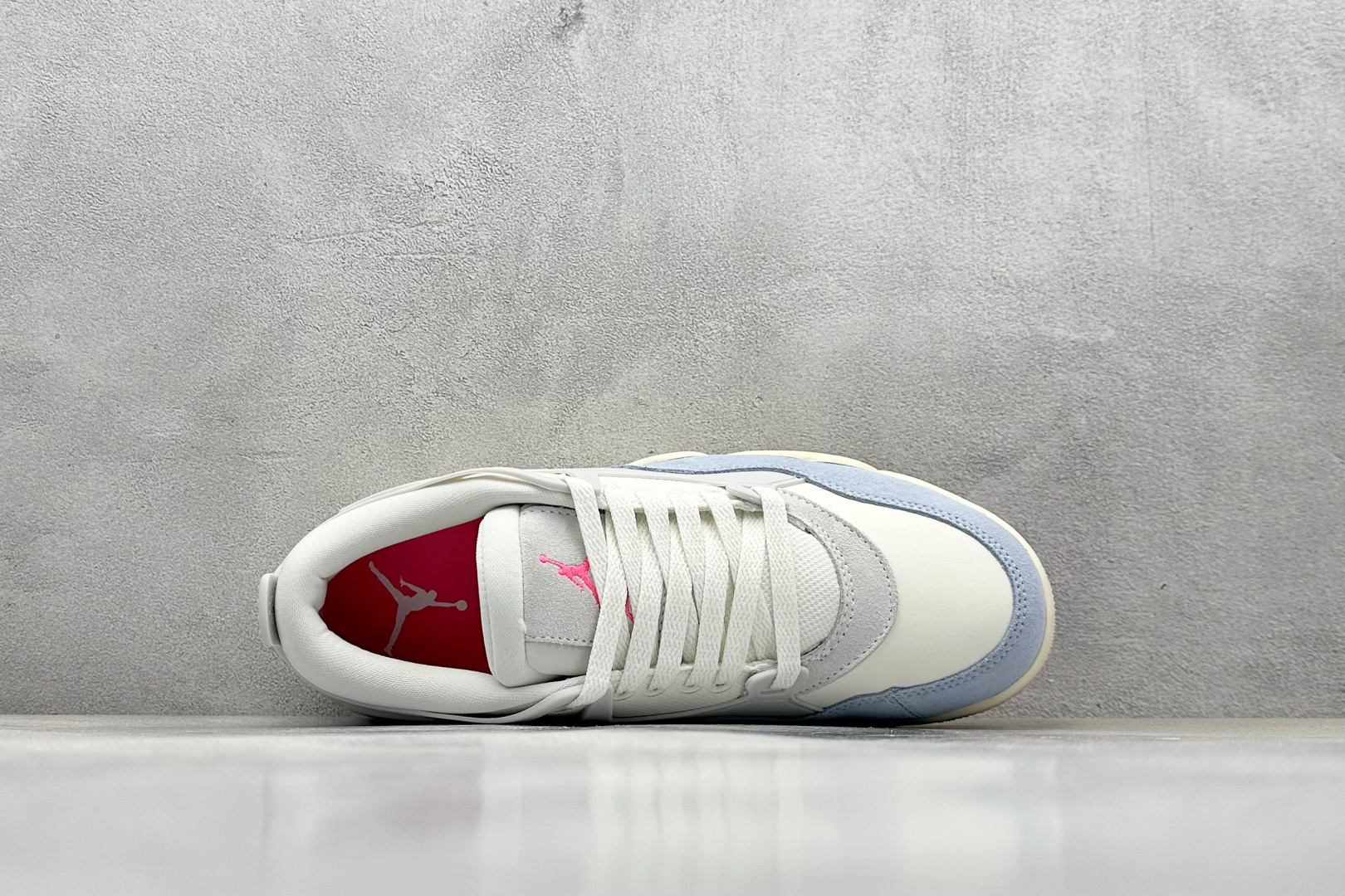  
F版 Nike Air Jordan 4 Retro  RM 乔丹四代
纯原大厂出品
Air Jor