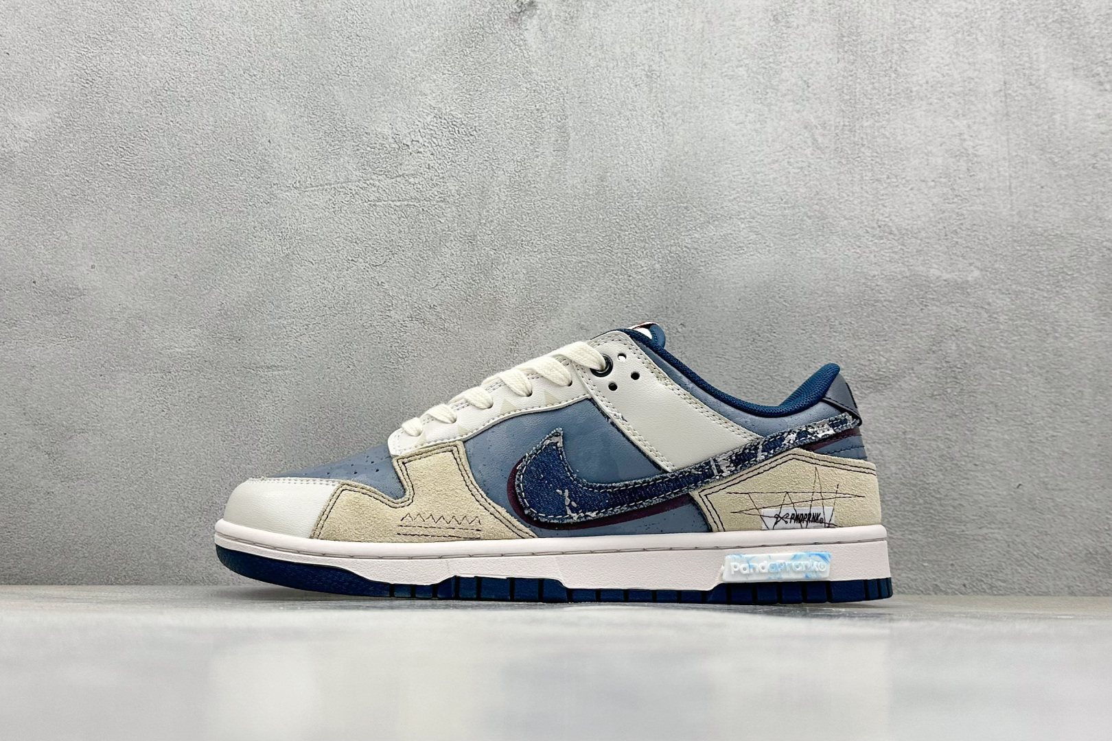  
FS版 Nike SB Dunk Low 蝎泽而渔
纯原大厂出品 极力推荐
原装头层材料 独家版型蒸