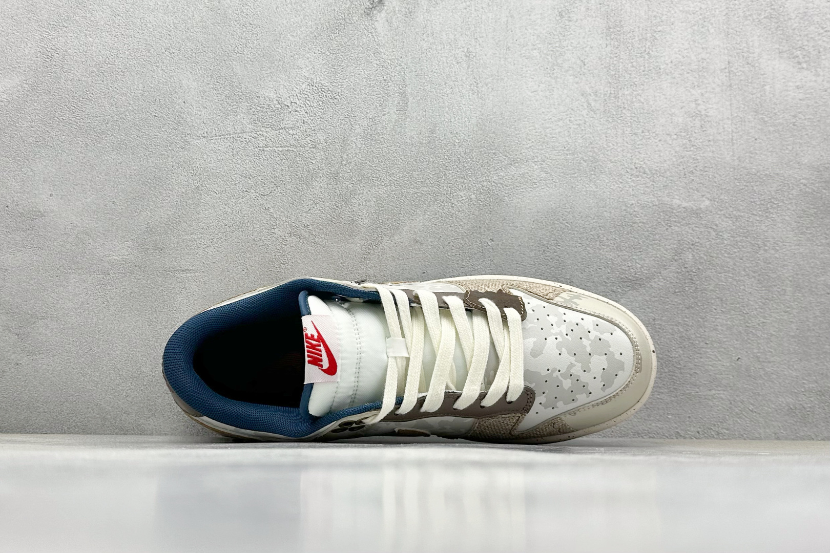  
FS版 Nike SB Dunk Low 布丁奶茶
纯原大厂出品 极力推荐
原装头层材料 独家版型蒸