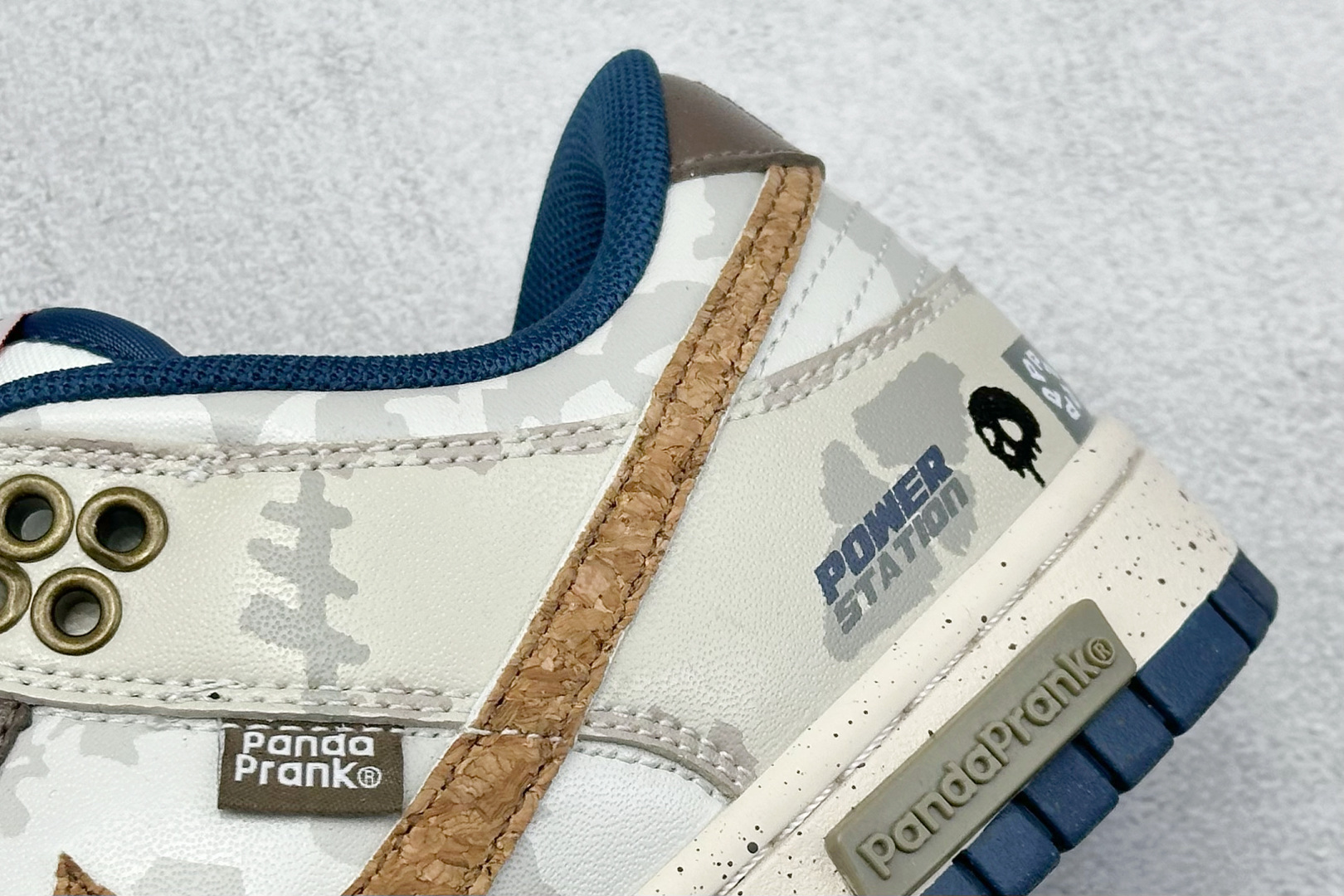  
FS版 Nike SB Dunk Low 布丁奶茶
纯原大厂出品 极力推荐
原装头层材料 独家版型蒸