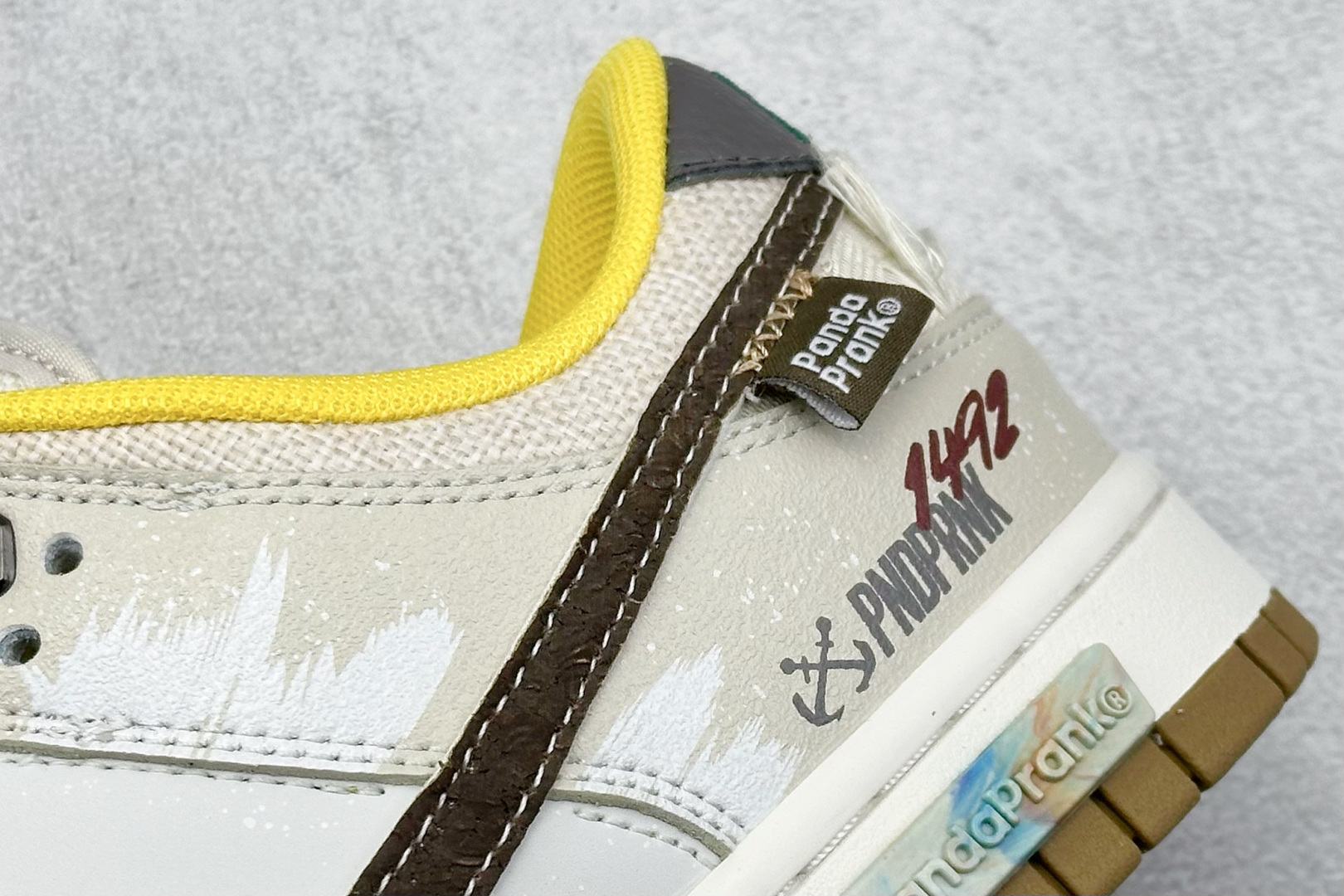  
FS版 Nike SB Dunk Low 风帆
纯原大厂出品 极力推荐
原装头层材料 独家版型蒸餾加