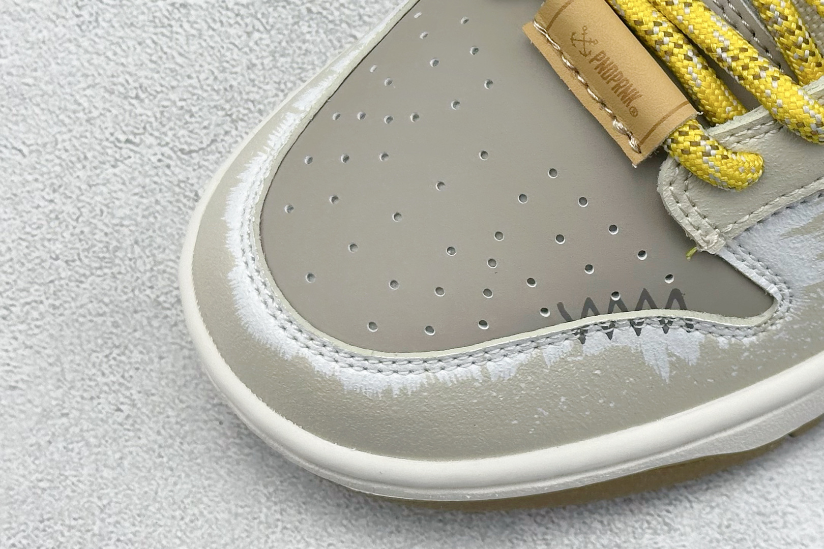  
FS版 Nike SB Dunk Low 风帆
纯原大厂出品 极力推荐
原装头层材料 独家版型蒸餾加