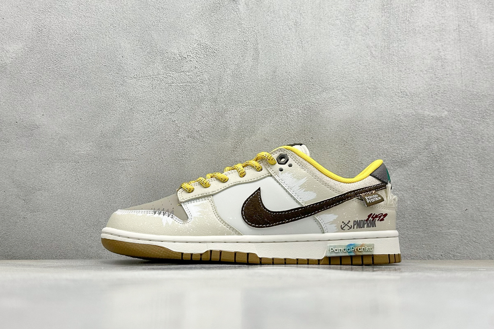  
FS版 Nike SB Dunk Low 风帆
纯原大厂出品 极力推荐
原装头层材料 独家版型蒸餾加