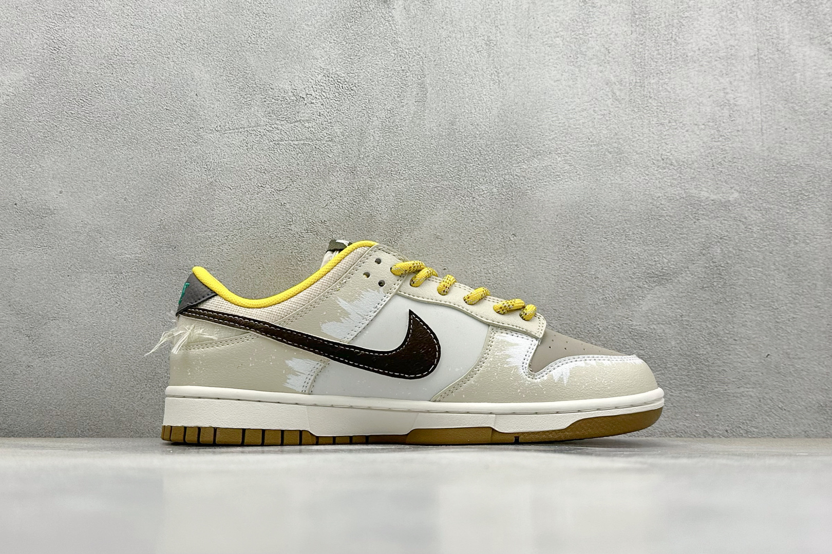  
FS版 Nike SB Dunk Low 风帆
纯原大厂出品 极力推荐
原装头层材料 独家版型蒸餾加
