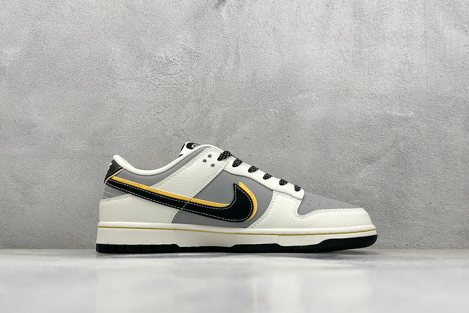 NIKE DUNK LOW 小米联名 Su7 Ultru 周年高端定制 低帮休闲板鞋 XX3168-166