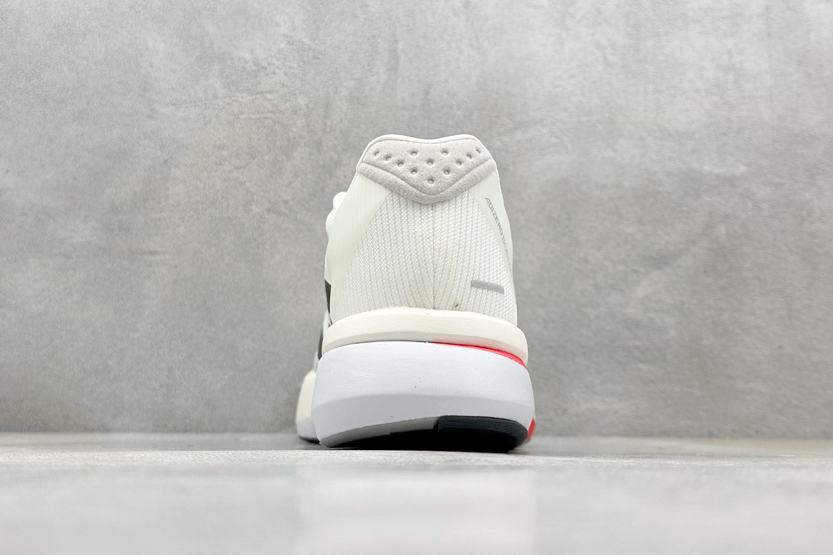 200 Adidas Adizero Boston 13 阿迪透气低帮跑步鞋 JS4934