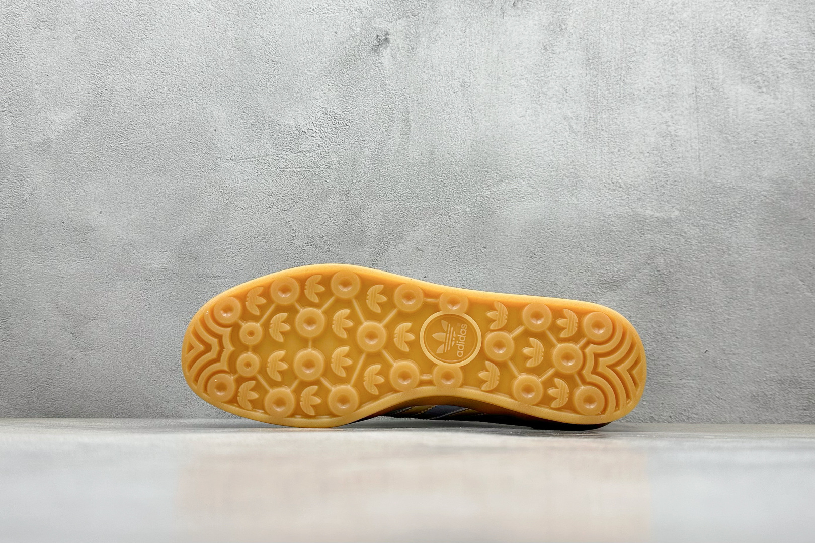 200 S2 adidas Originals Gazelle INdoor 三叶草休闲防滑耐磨低帮板鞋 JR8029