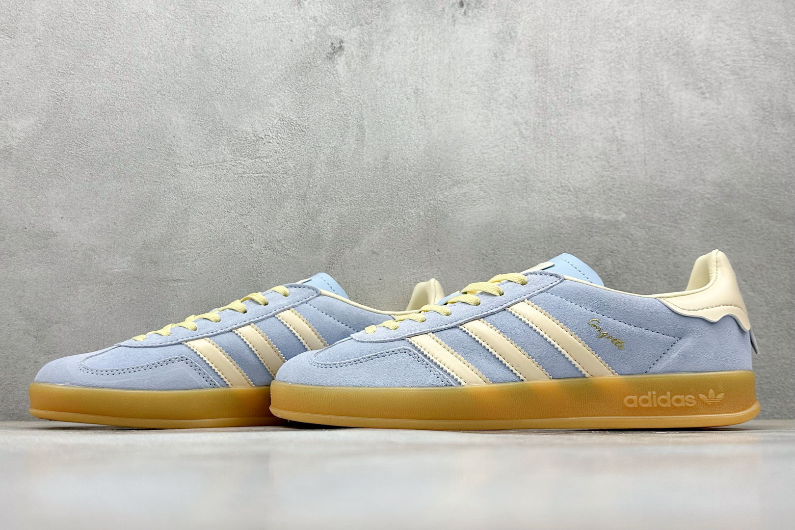 200 S2 adidas Originals Gazelle INdoor 三叶草休闲防滑耐磨低帮板鞋 JR8029