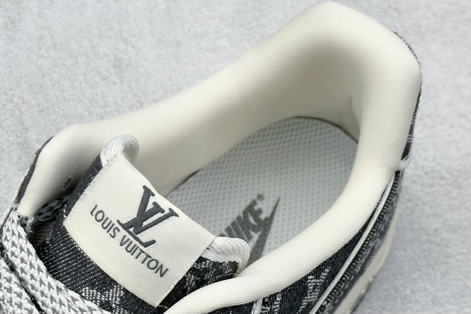 SC版 Nike Air Force 1 Low 07 x Louis Vuitton 深灰牛仔印花 SC9207-530