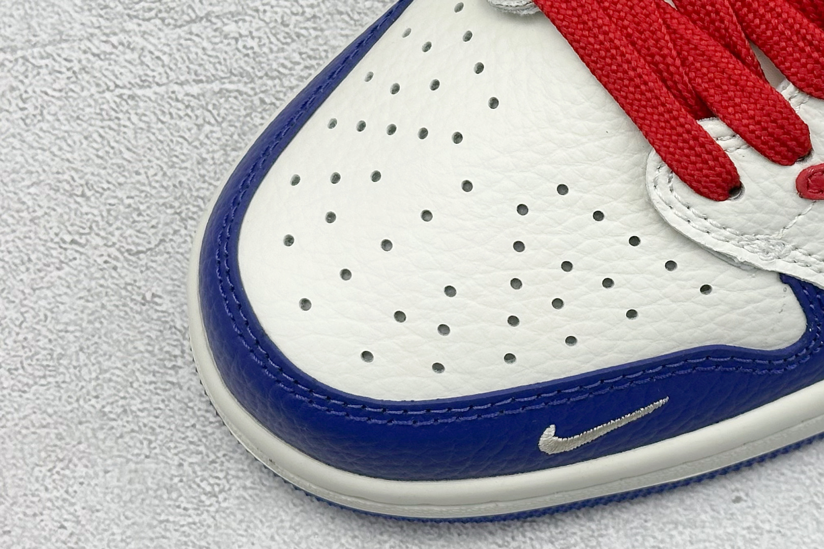 Travis Scott x Fragment Design x Air Jordan 1 Low OG SP AJ1 洛杉矶快船联名 低帮文化休闲板鞋 SC9207-026