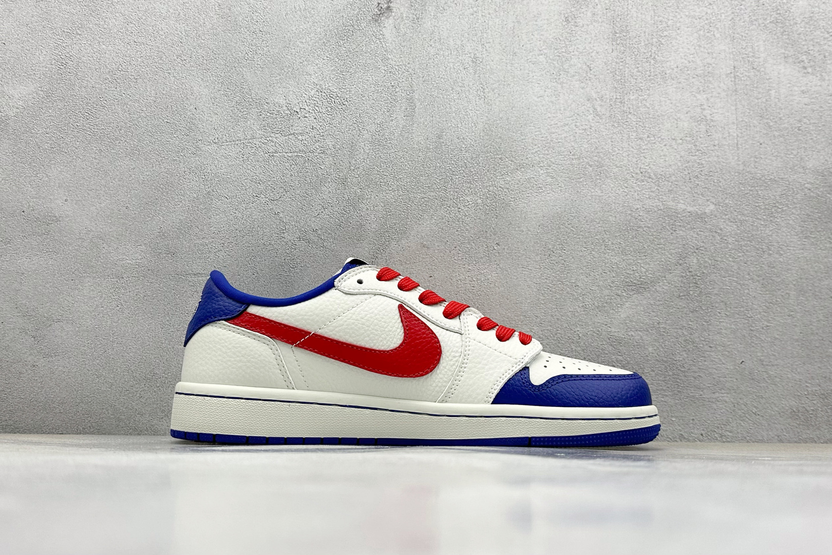 Travis Scott x Fragment Design x Air Jordan 1 Low OG SP AJ1 洛杉矶快船联名 低帮文化休闲板鞋 SC9207-026