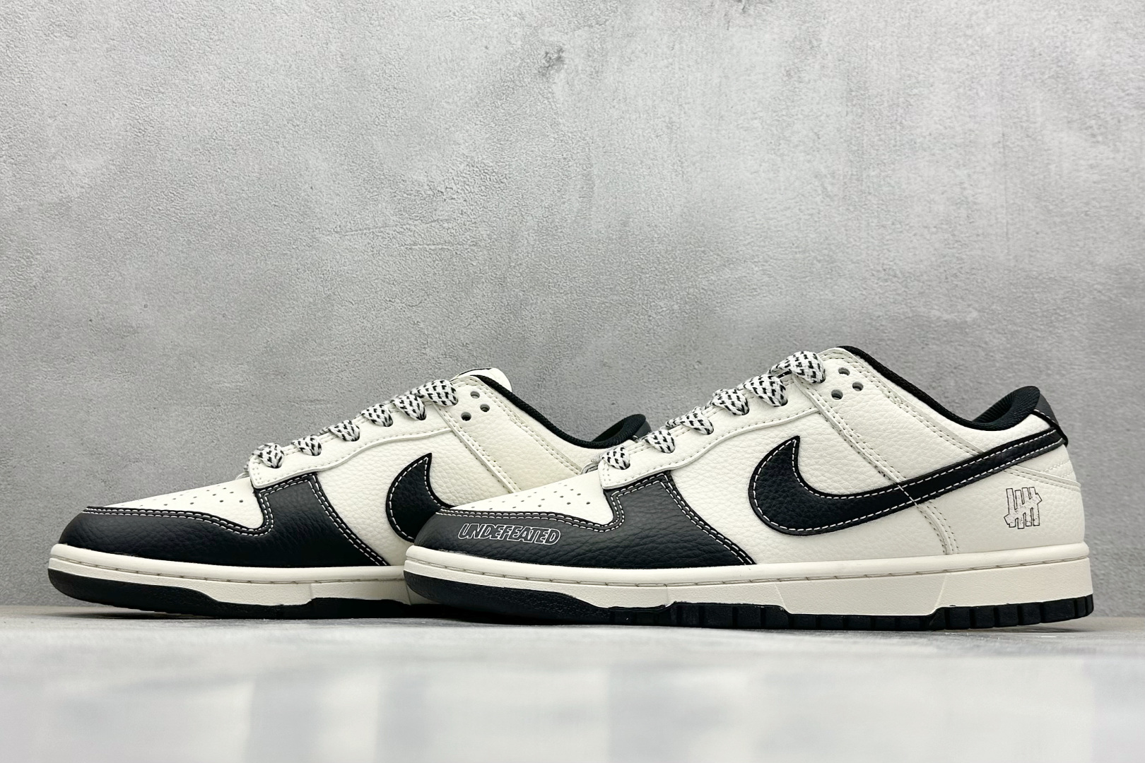  
Nike SB Dunk Low x UNDEFEATED 黑白
纯原大厂出品 极力推荐
原装头层材