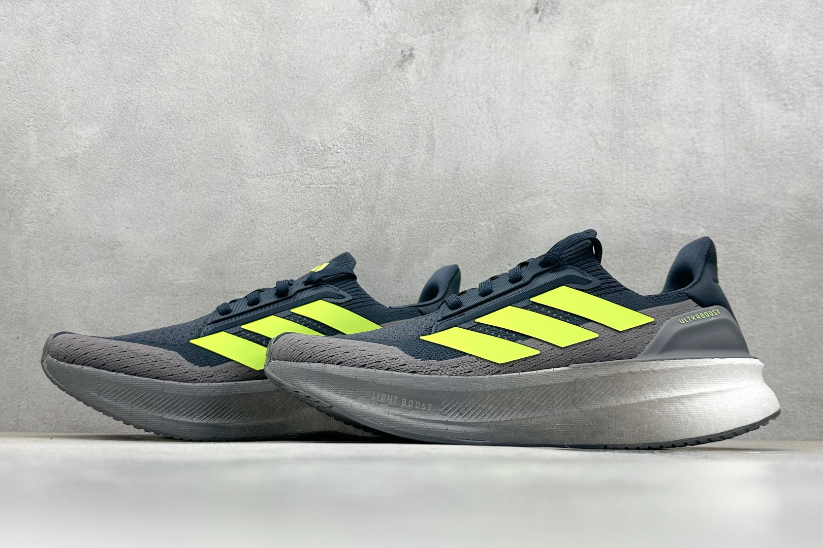  
RS版 AD Ultraboost 5X 阿迪达斯新款休闲爆米花跑步鞋

货号：JH9034
尺码