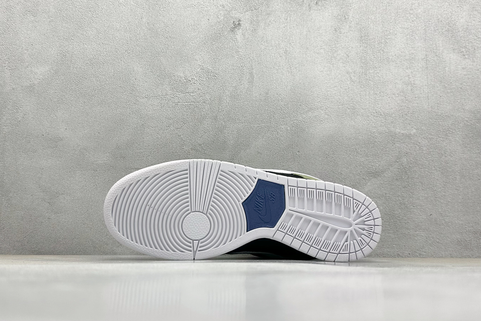 NIKE SB Dunk Low 军绿帆布 DX6775-400