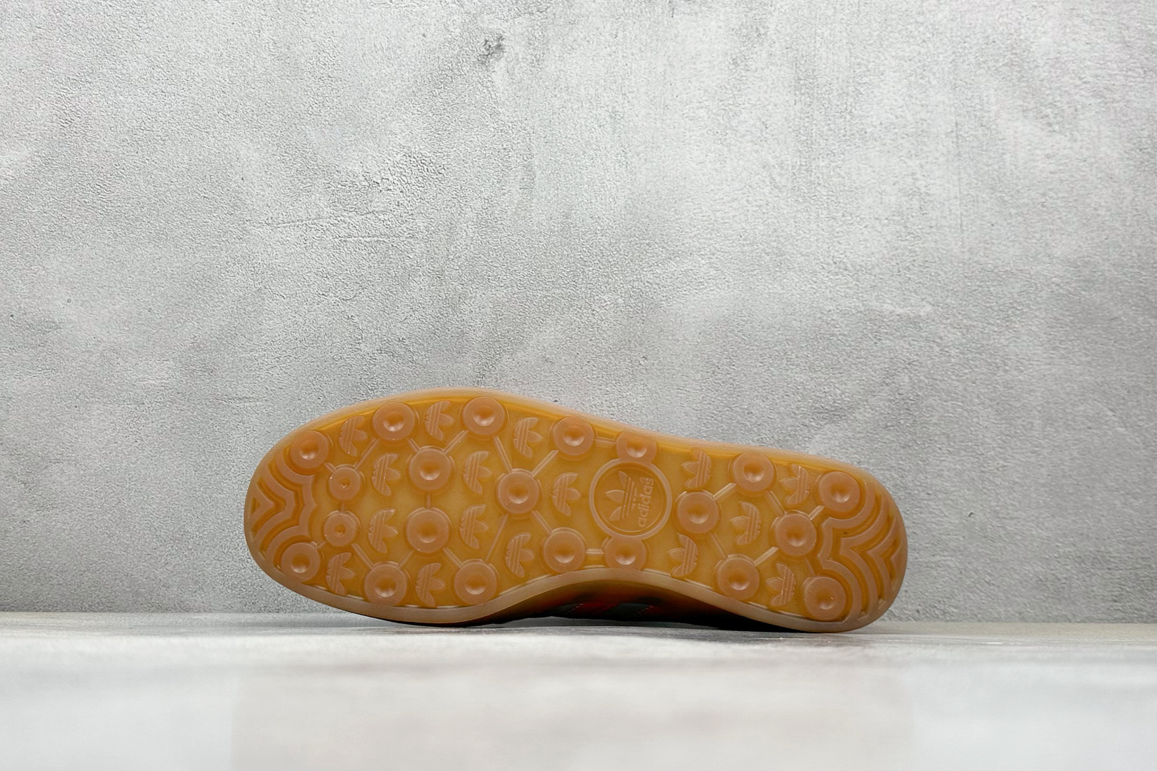 AD Originals Gazelle INdoor 三叶草休闲防滑耐磨低帮板鞋 JH5405