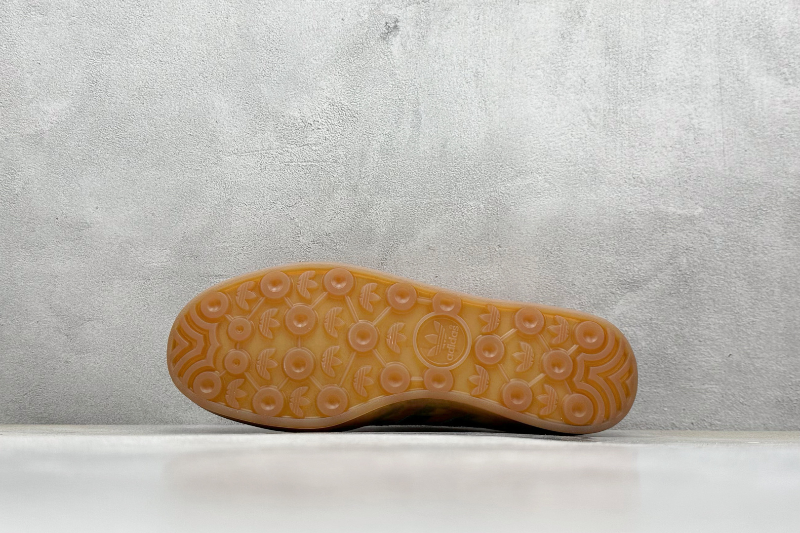 AD Originals Gazelle INdoor 三叶草休闲防滑耐磨低帮板鞋 JH5407