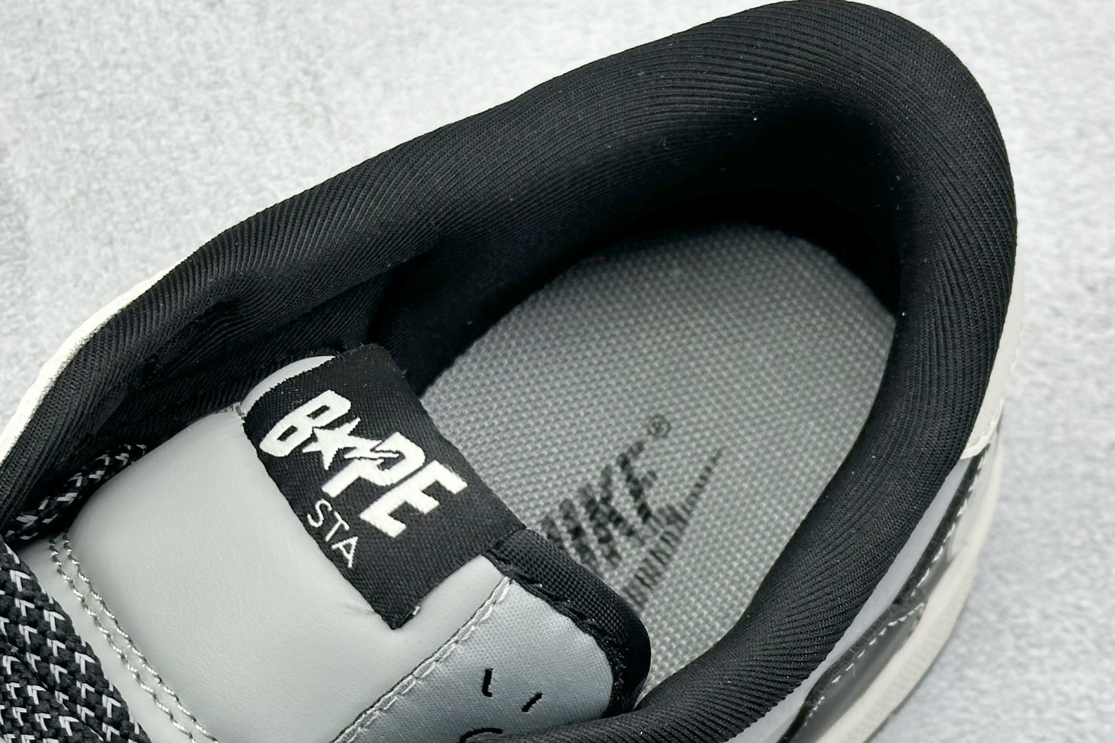 终端放店
XC版 Fragment x Travis Scott x 猿人头
Air Jordan 1