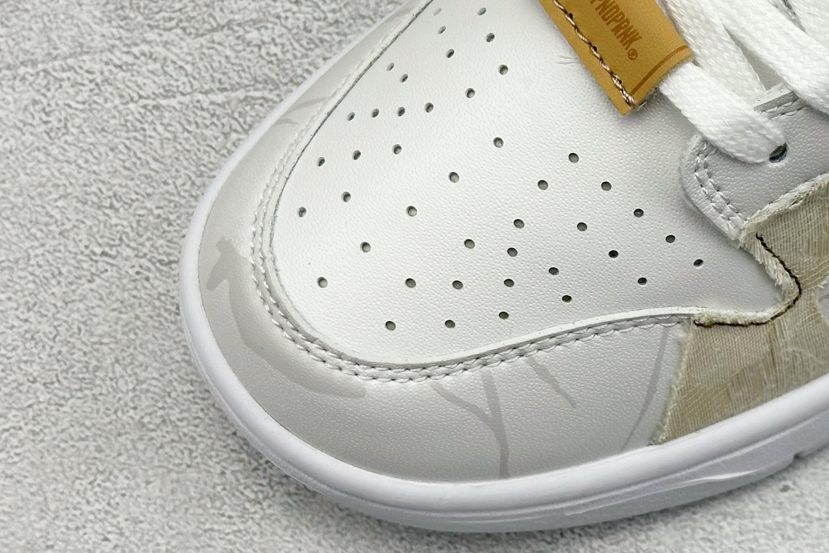 FS版 Nike SB Dunk Low 引线牵梦 情之所钟 HF0730-160