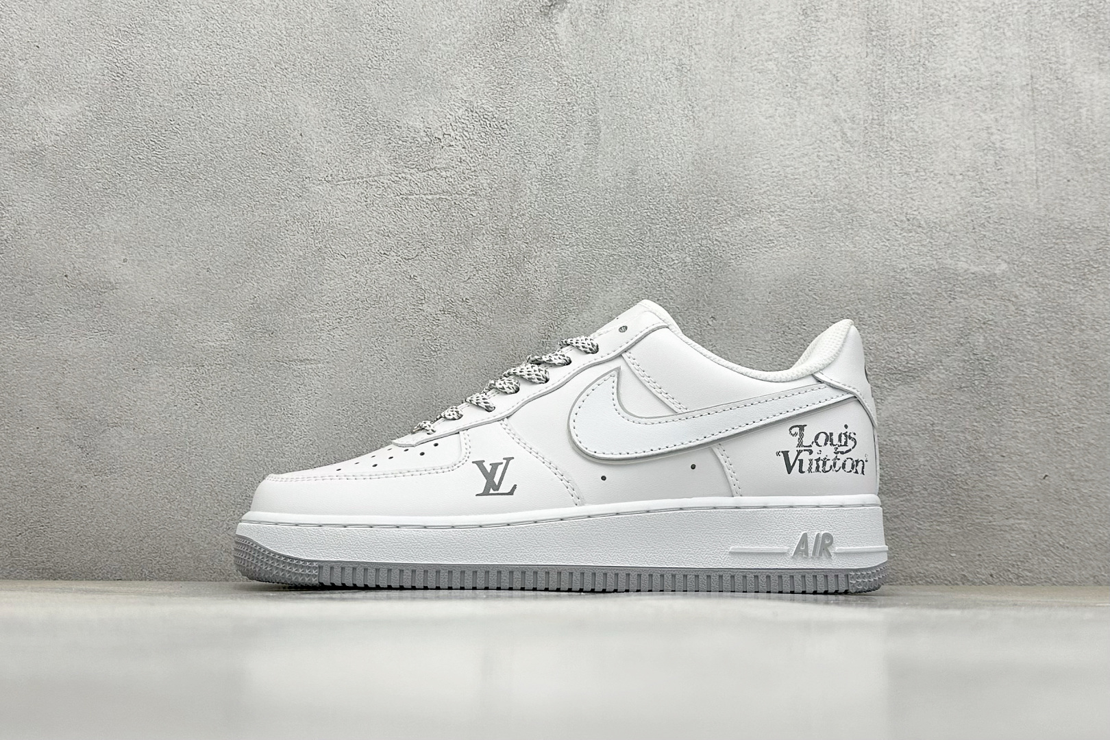 Nike Air Force 1 Low 07 LV联名 CV0670-500