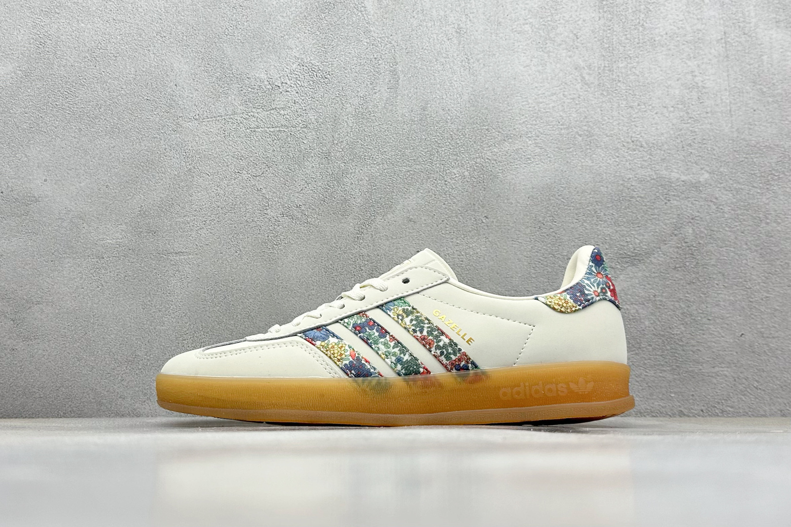 K版 AD Originals Gazelle Indoor 米彩 三叶草复古休闲运动板鞋 JH7370