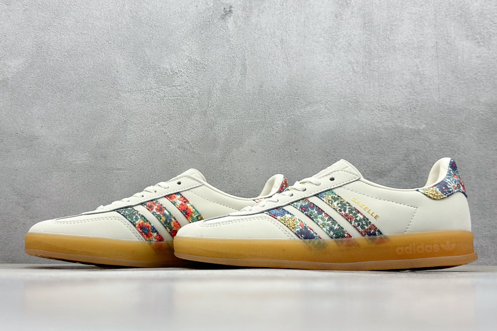 K版 AD Originals Gazelle Indoor 米彩 三叶草复古休闲运动板鞋 JH7370