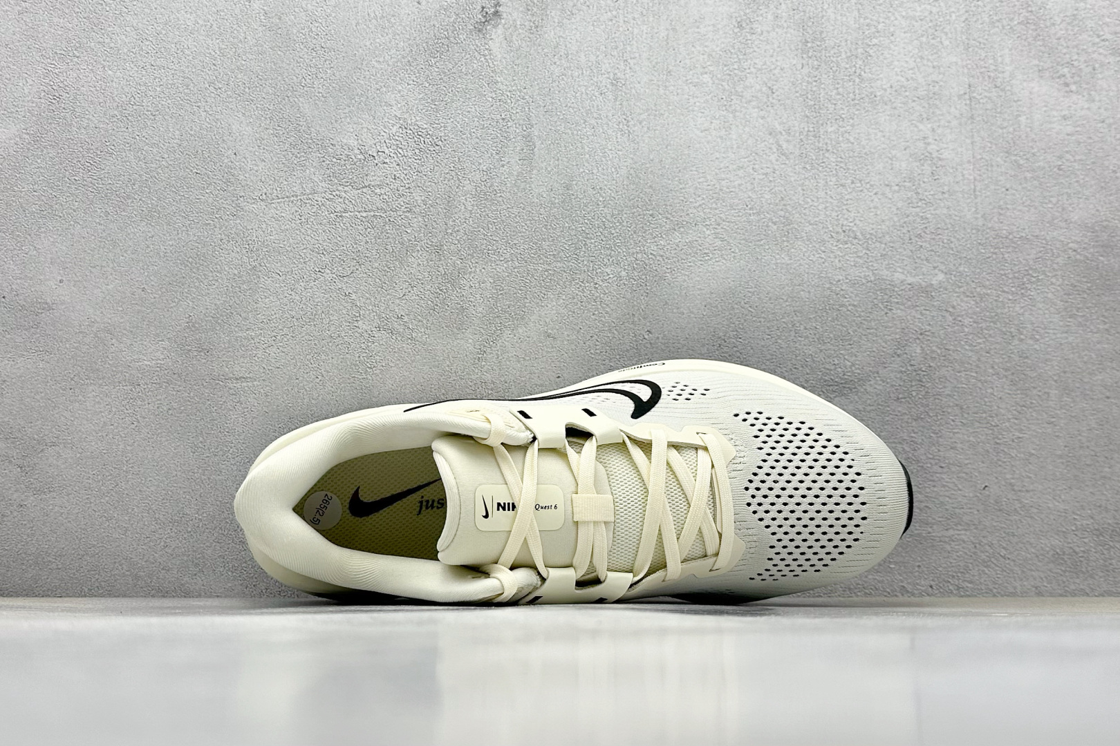 Nike Quest 6 公路跑步鞋 FD6033-104