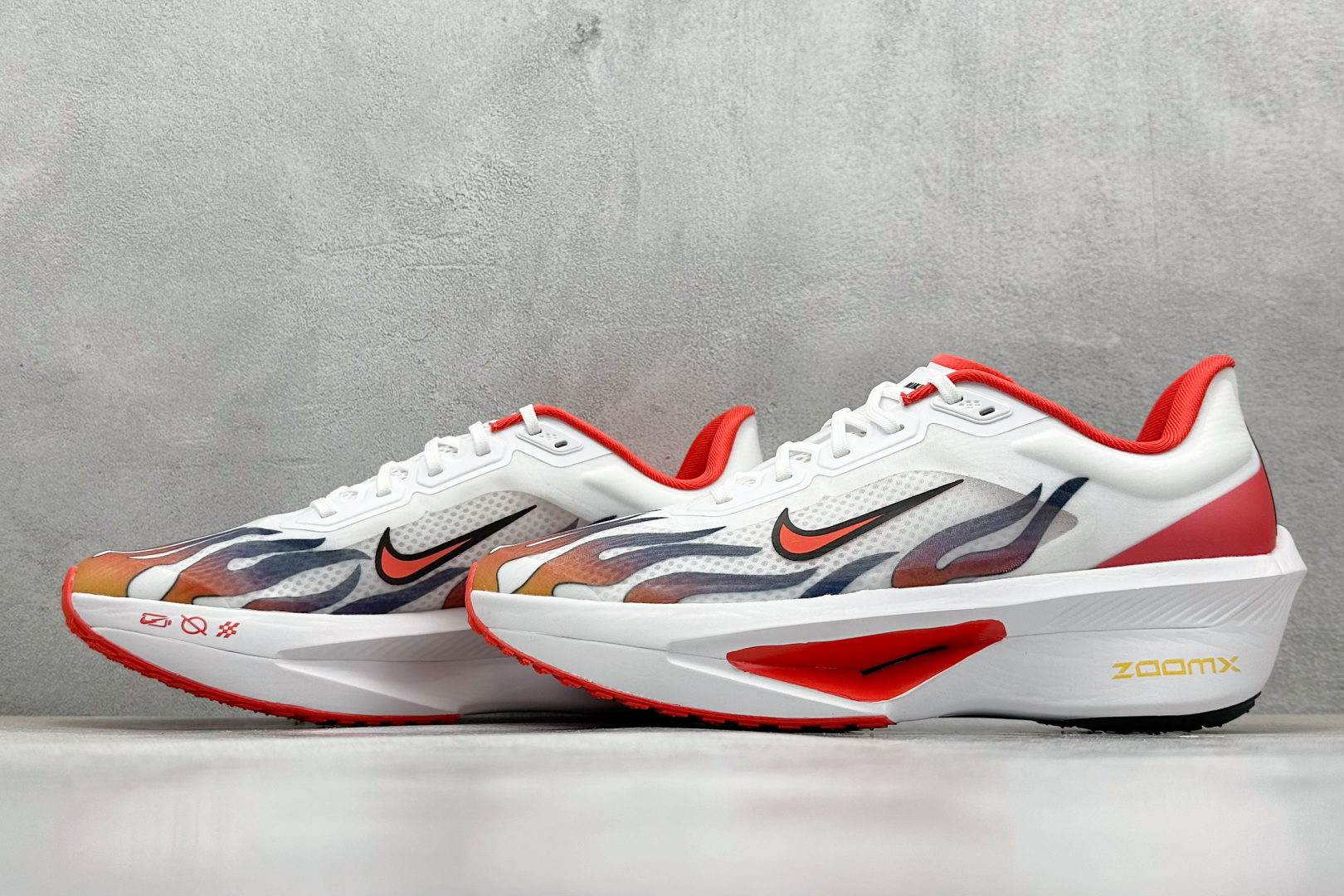 Nike Zoom Fly 6 耐克超弹轻盈跑步鞋 HQ3498-100