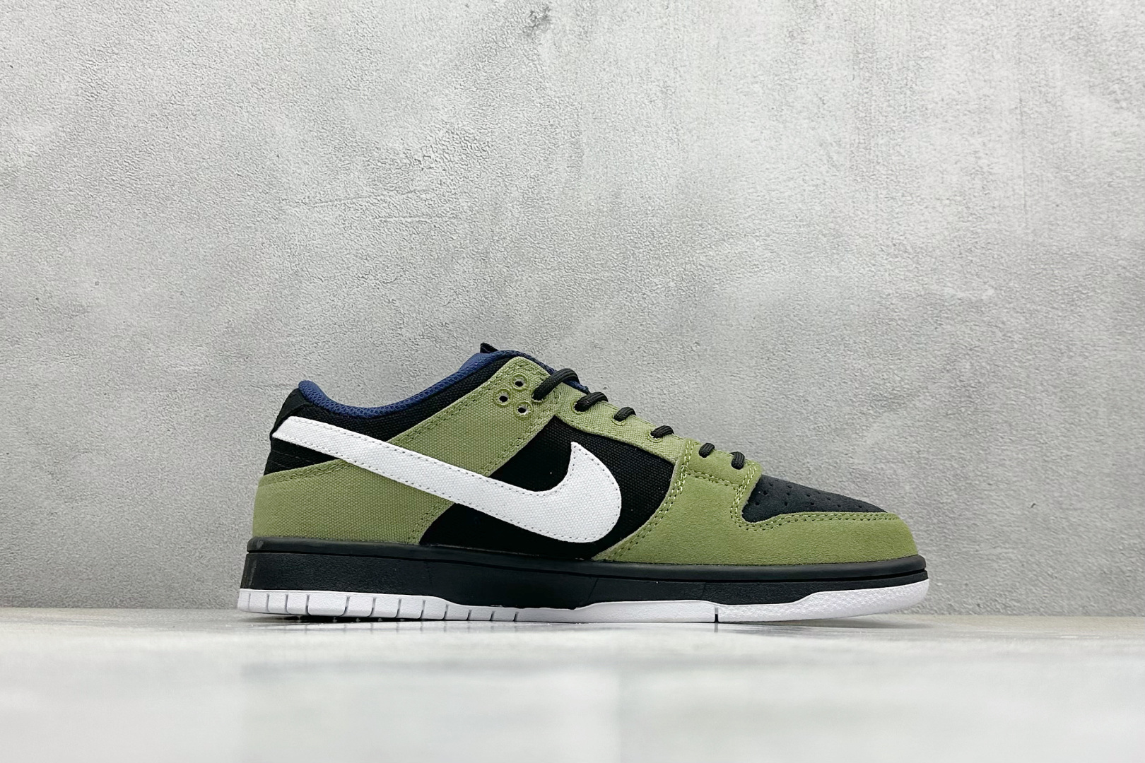 BF版 NIKE SB Dunk Low 军绿帆布 DX6775-400