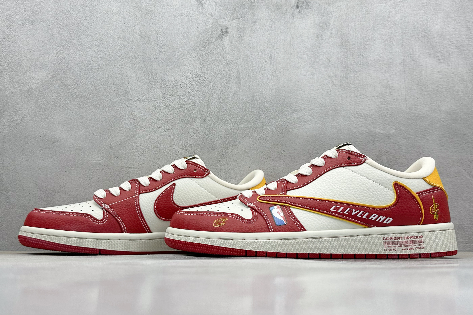 SC版 Travis Scott x Fragment Design x Air Jordan 1 Low OG SP AJ1 联名款 低帮文化休闲板鞋 SC9207-031