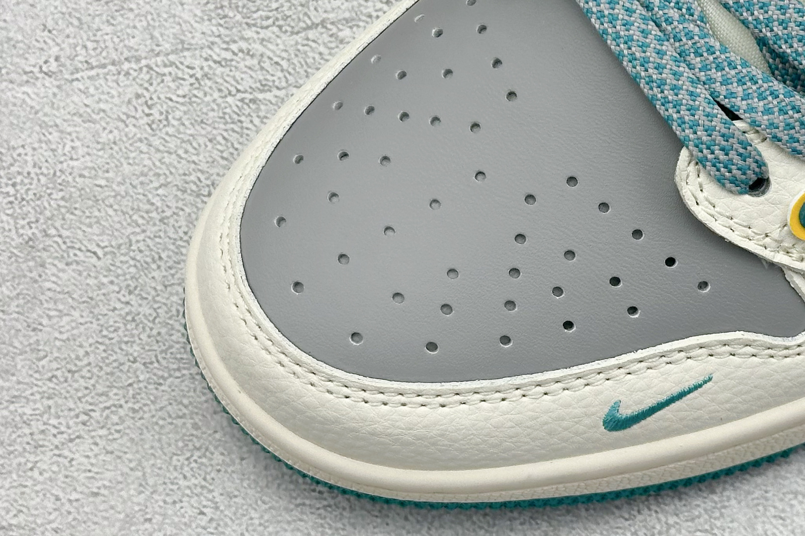 Travis Scott x Fragment Design x Air Jordan 1 Low OG SP AJ1 小米联名 海湾蓝 低帮文化休闲板鞋 XX3168-163