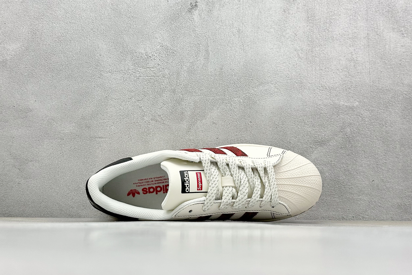 AD Originals Superstar x Supreme 白黑红 BZ2527