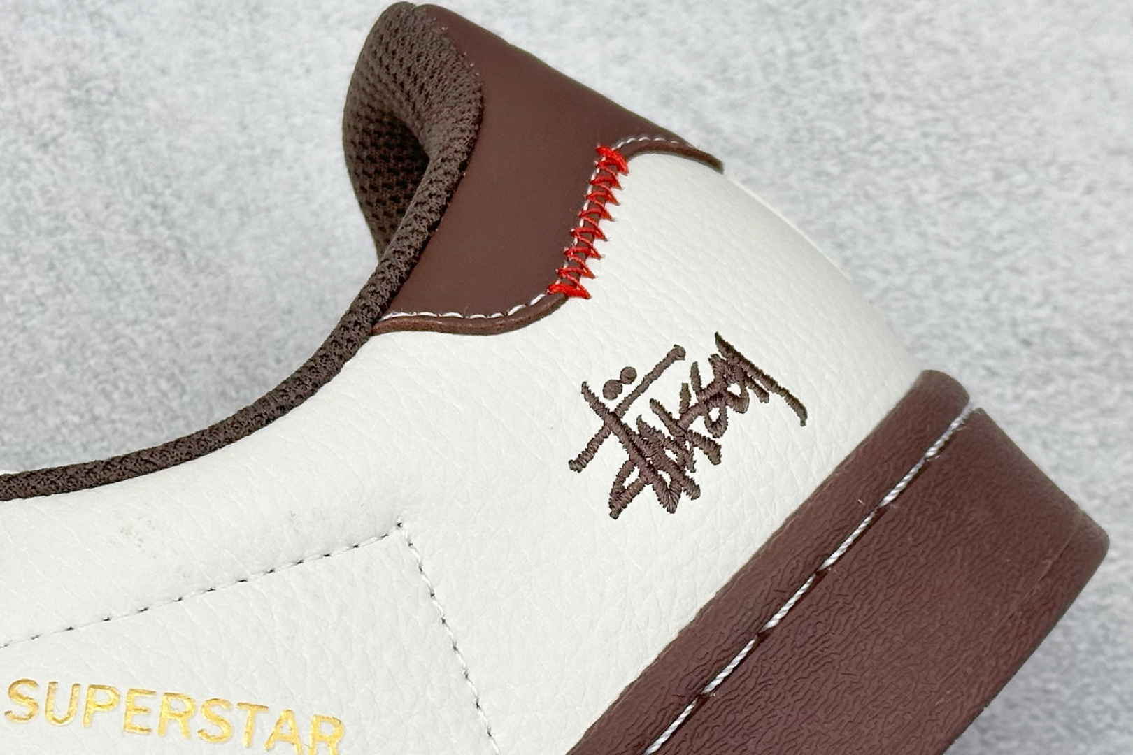 AD Originals Superstar x Stussy 棕白 JY8919