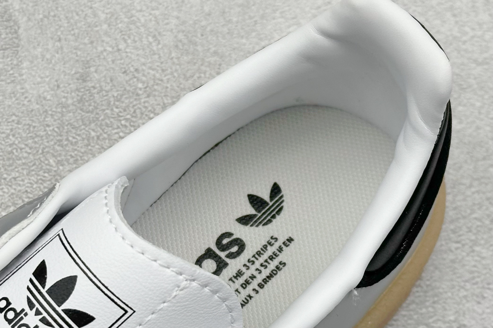 Adidas Samba Xlg 桑巴舞系列绅士德训足球风百搭低帮厚底增高休闲运动板鞋 IG5745