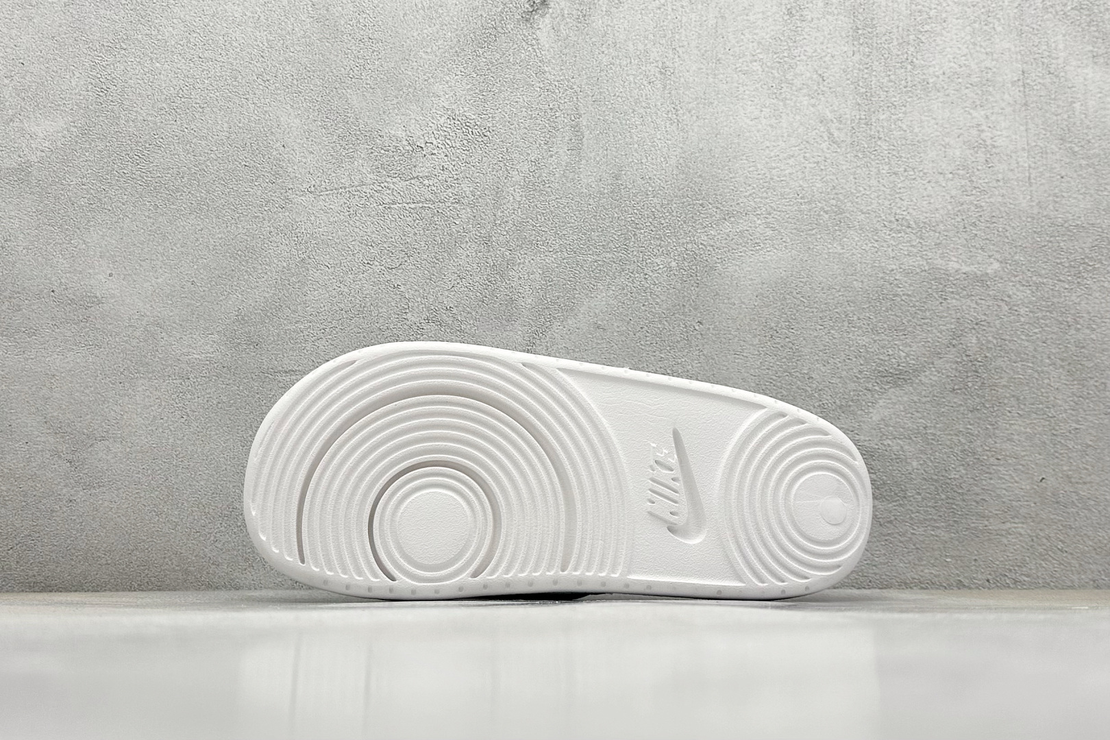 Nike Kobe Offcourt Slide ”Hyper Royal” 科比休闲拖鞋 IF2870-100
