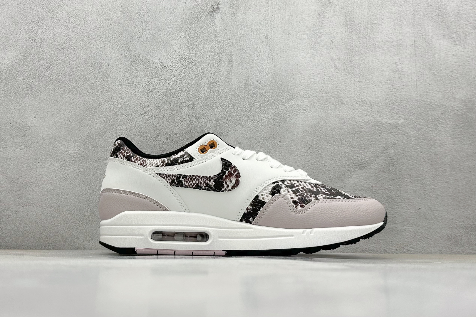 220 Nike Air Max 1 ”Snakeskin” 淡粉色 复古休闲跑步鞋 HF5338-100