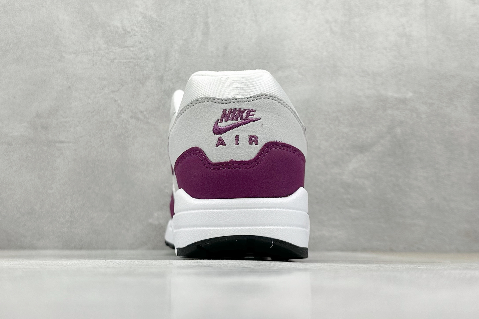 220 Nike Air Max 1 白紫 复古休闲跑步鞋 HF1194-101