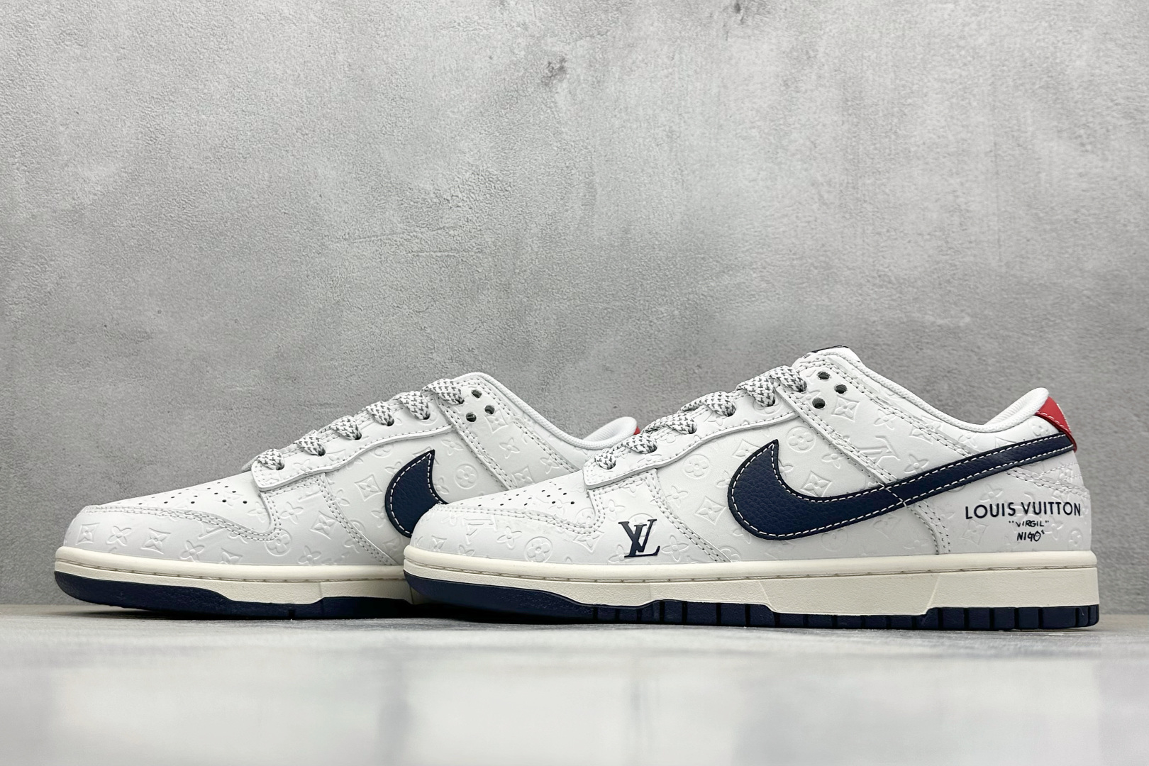 280 Nike SB Dunk Low LV联名 蓝勾暗印花 周年高端定制 低帮休闲板鞋 XX3168-146