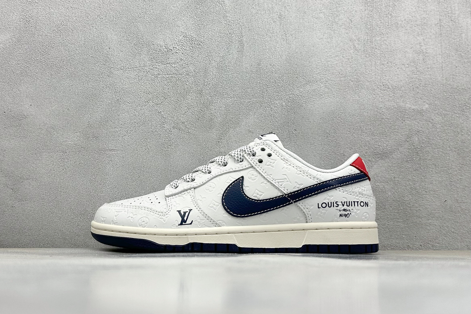 280 Nike SB Dunk Low LV联名 蓝勾暗印花 周年高端定制 低帮休闲板鞋 XX3168-146
