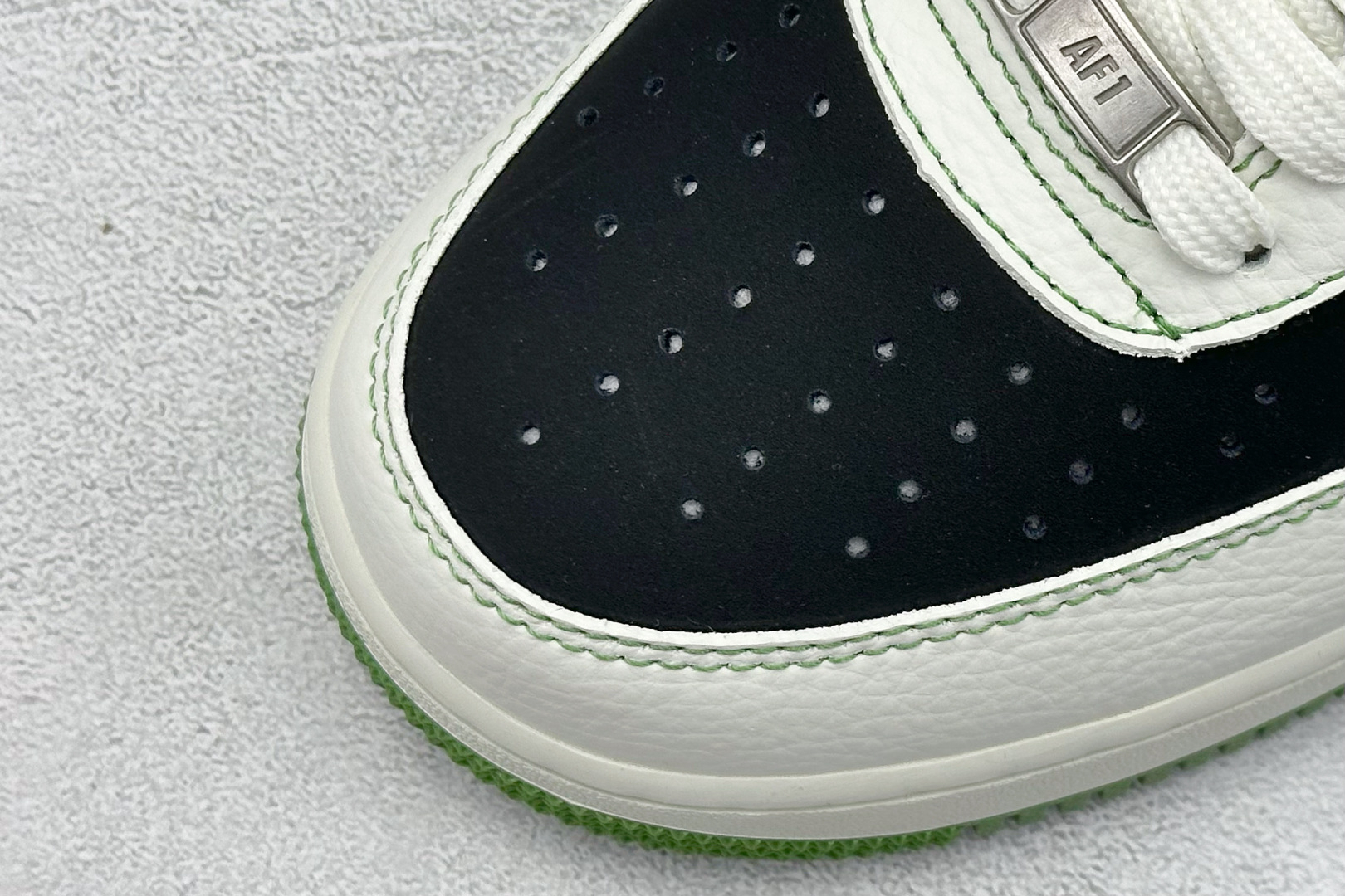 260 SC版 Nike Air Force 1'07 Low 北面联名 白黑绿 空军一号低帮休闲板鞋 SC9207-527