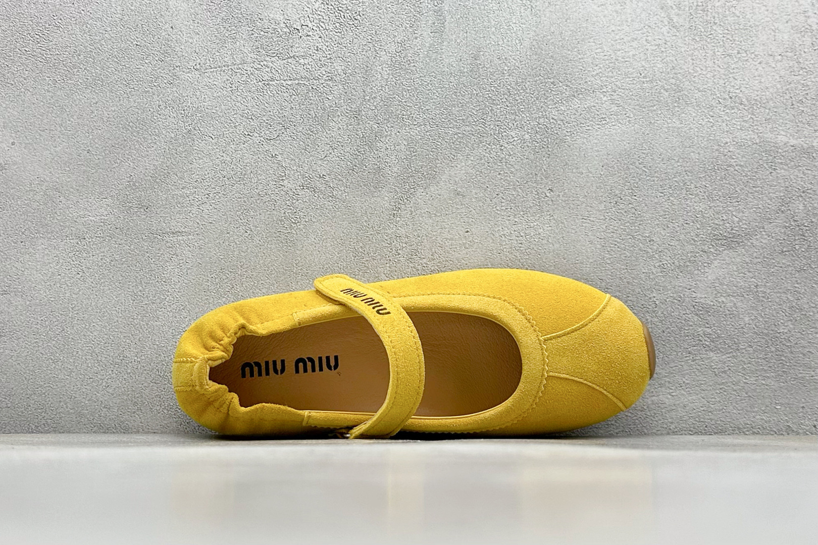 MiuMiu 意大利奢侈品牌/缪缪 玛丽珍芭蕾舞鞋 黄色