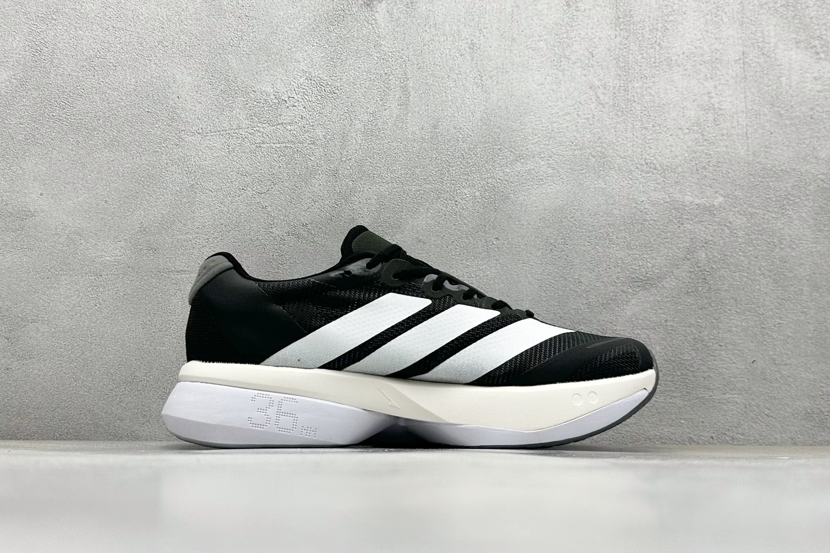 200 Adidas Adizero Boston 13 轻盈跑鞋 超轻发泡底 缓震透气跑步鞋 JS4938