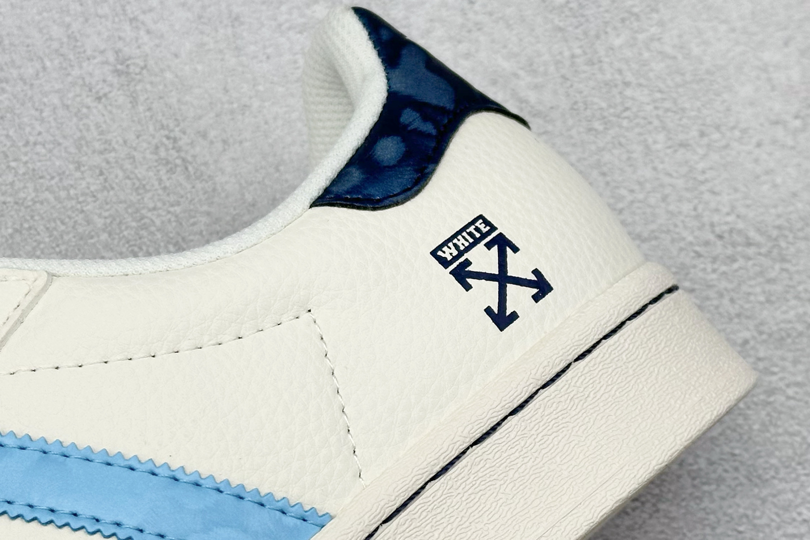 AD Originals Superstar x OFF-WHITE 白蓝 HS3075