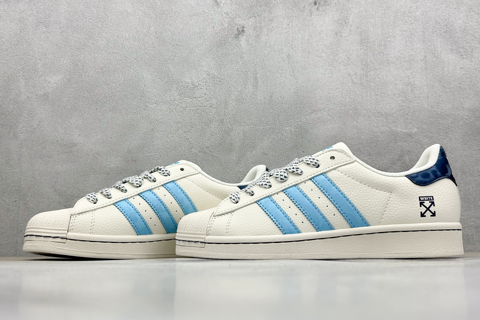 AD Originals Superstar x OFF-WHITE 白蓝 HS3075