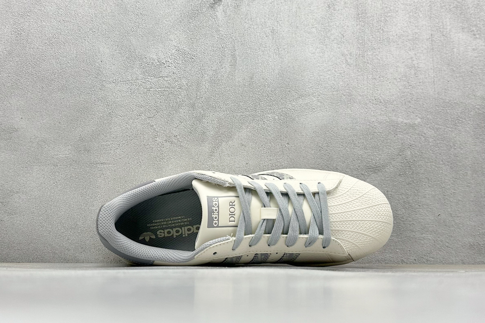 AD Originals Superstar x DIOR 白灰 XG0004