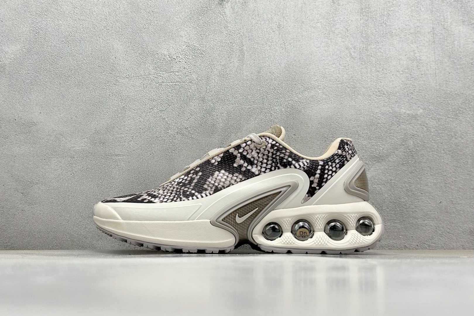 YH版 Nike Air Max Dn 网布 舒适时尚 减震耐磨 低帮 生活休闲鞋 HQ0912-200