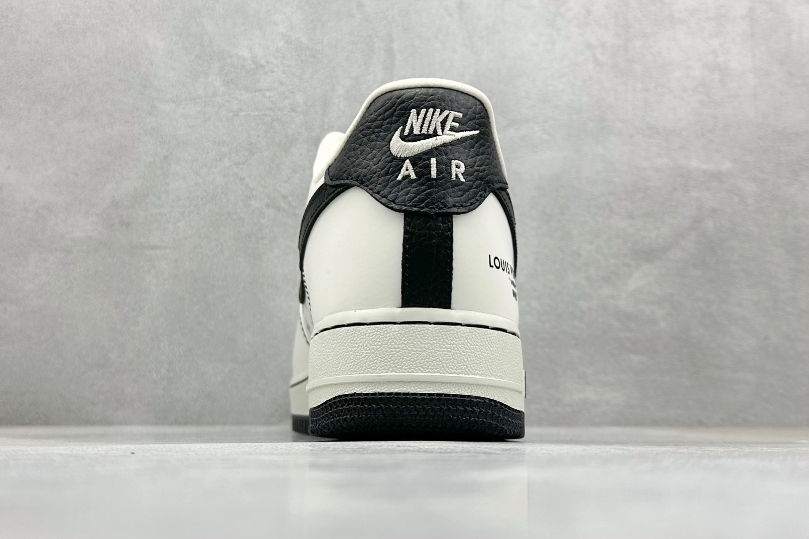 SC版 Nike Air Force 1'07 Low LV联名 白黑 空军一号低帮休闲板鞋 BZ6808-102