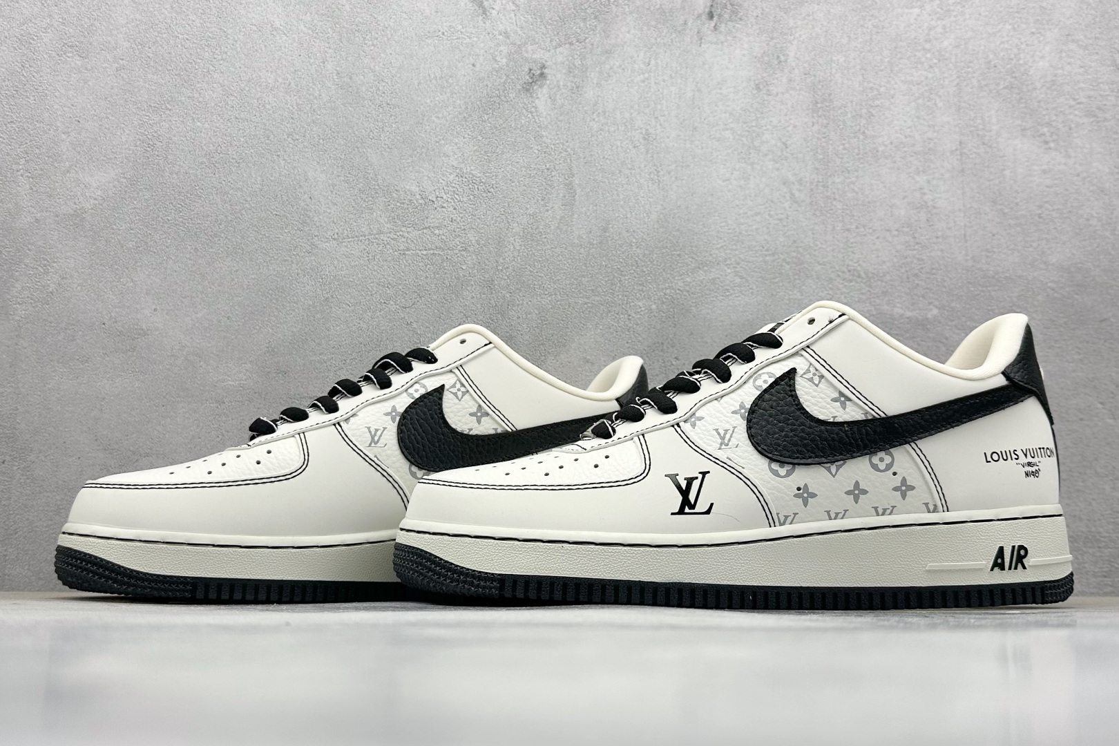 SC版 Nike Air Force 1'07 Low LV联名 白黑 空军一号低帮休闲板鞋 BZ6808-102