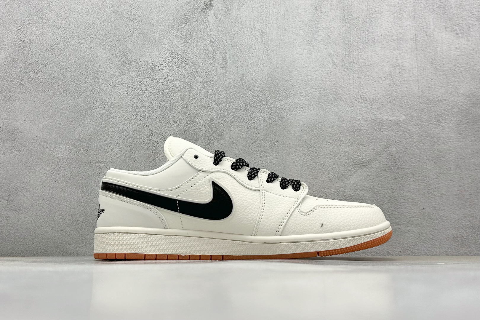 XS版 Air Jordan 1 Low AJ1 乔1 斯图西联名 黑勾生胶 XX3168-170