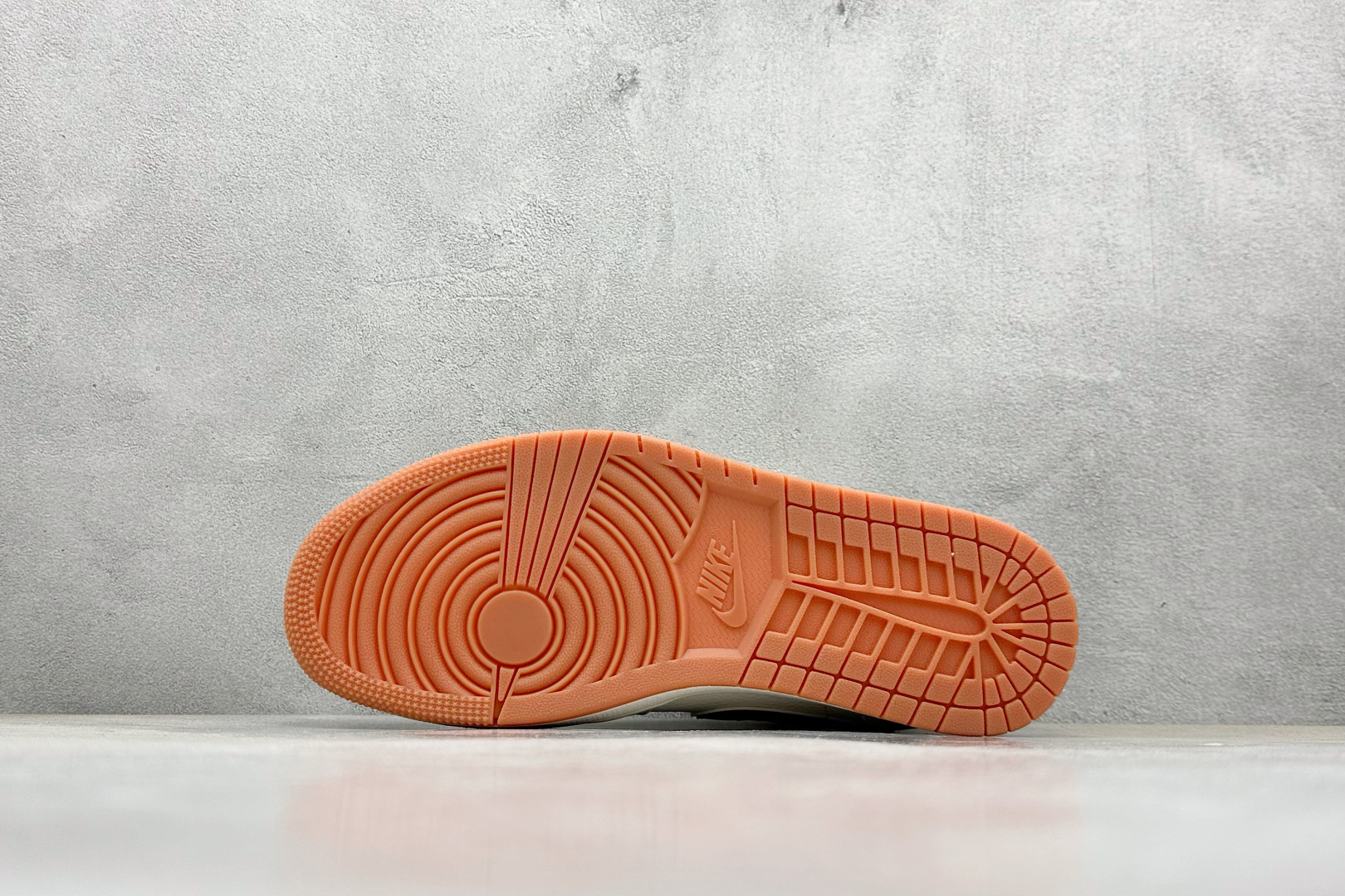 XS版 Air Jordan 1 Low AJ1 乔1 斯图西联名 黑勾生胶 XX3168-170