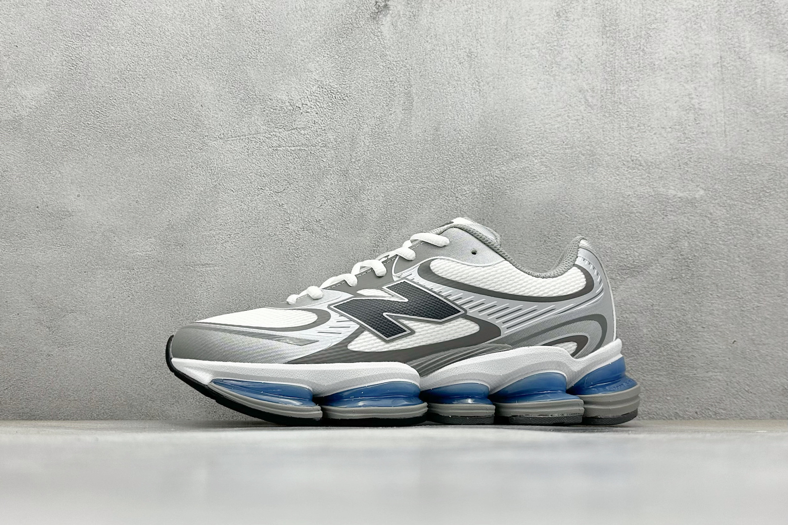230 New Balance 新百伦 NB2000 网面休闲鞋 U2000AA